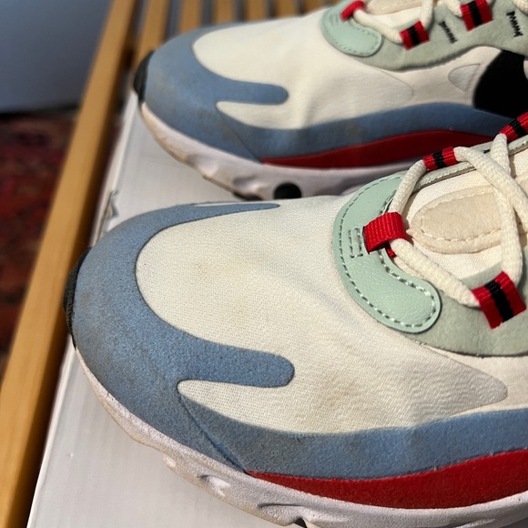 Nike Air Max 270 React Bauhaus Women’s Size 8 - Picture 6 of 8